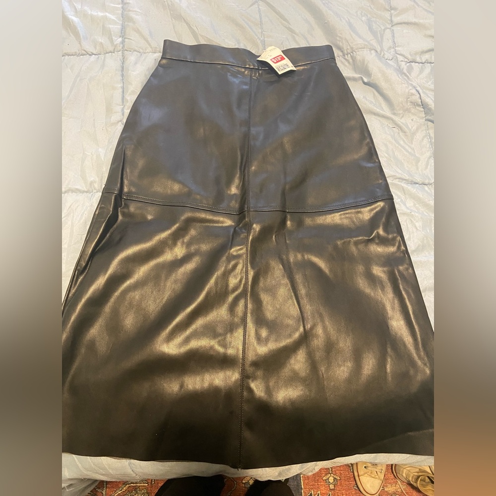Leather H&M MIDI skirt